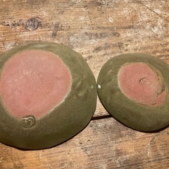 ④やちむん　変形皿、2枚セット　未使用品の画像