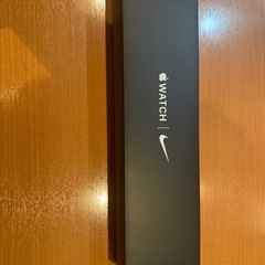 Apple Watch Series 8 45mm（GPS）Nikeバンド／バッテリー80％／初期化済の画像