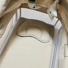 ベビー
ベッドの画像