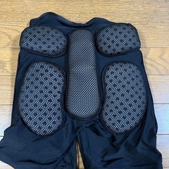 スノボ　ヒップガードの画像