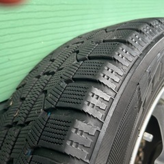 お話し中　スタッドレス　冬タイヤ16インチ4本セットの画像