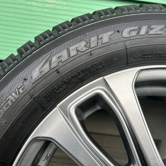 お話し中　スタッドレス　冬タイヤ16インチ4本セットの画像