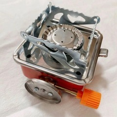 ポータブルガスコンロ アウトドア キャンプ バーベキュー コンパクトの画像