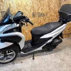 【毎回即売れです!!／お早めに!!🙆🏽🔥】在庫有◎大きなリアボックス付きのトリシティ125が入庫しました!!!!の画像