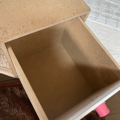 ペコちゃん小物入れの画像