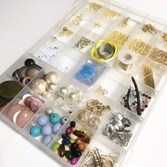 ハンドメイドパーツ｜スワロフスキーありの画像