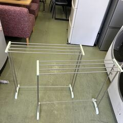 【リサイクルショップ ピカソ 小松原】🧺✨ステンレス製 コンパクト物干しスタンド✨タオルハンガーにもOK🌈★5147★の画像