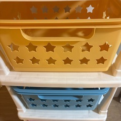 おもちゃ収納ラックの画像