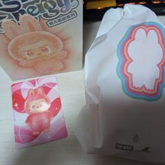 「POP MART THE MONSTERS Big into Energyシリーズ ぬいぐるみペンダント」の画像