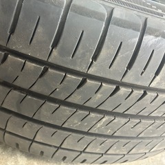 おまけ付き❗️225 50 18 タイヤの画像