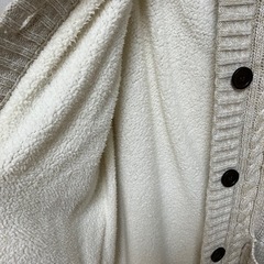 裏ボアニットカーデの画像