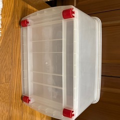 収納ケース、コロ付きの画像