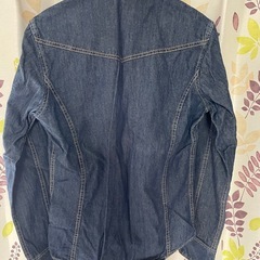デニムシャツの画像