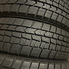 スタッドレスタイヤの画像