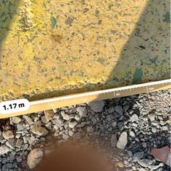 ソファーの中に入っていたクッション大量の画像