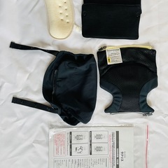 美品　Aprica ラクリス　抱っこ紐の画像