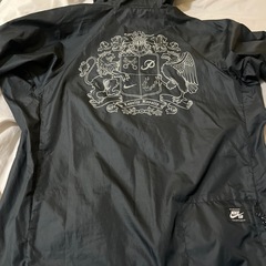 NIKE 薄手アウターの画像