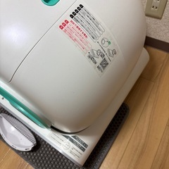 猫　全自動トイレの画像