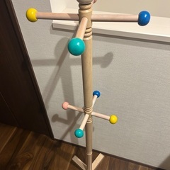 子供用洋服掛けの画像