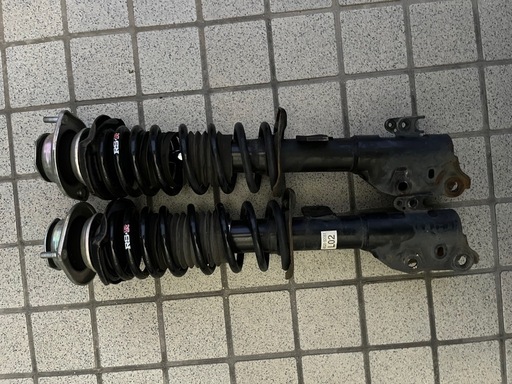 純正と交換　タント ダウンサス