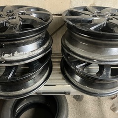 ルークス純正ホイール4本の画像