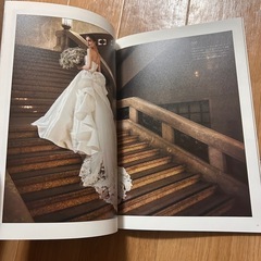 ウェディングドレス冊子の画像
