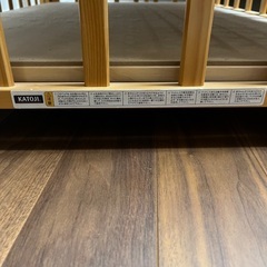 カトージ　ベビーベッドの画像
