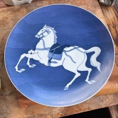 青色皿　馬絵　大皿 の画像