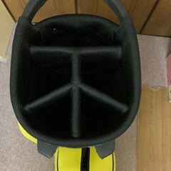 かわいいニコちゃんマークのビビットイエローカラー！ゴルフキャディバッグの画像