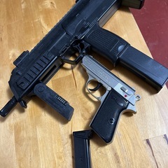 モデルガン　びBB弾の画像