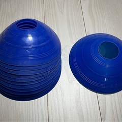 マーカーコーン 12枚セット　ブルー（中古）　サッカー フットサルスポーツ　トレーニング　の画像