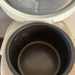 炊飯器の画像