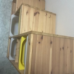 ikea木製トロファストの画像