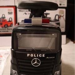 ベンツ　乗用玩具　幼児用おもちゃ　子どもの画像