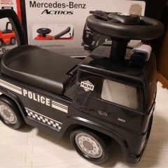 ベンツ　乗用玩具　幼児用おもちゃ　子どもの画像