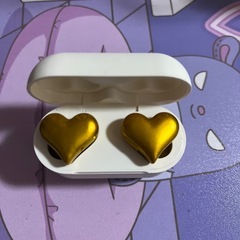 ♡の形のイヤホンの画像