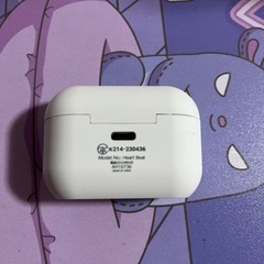 ♡の形のイヤホンの画像