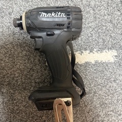 マキタインパクトドライバーの画像