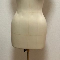 ヨウジヤマモト マネキン・トルソー レディースボディ の画像