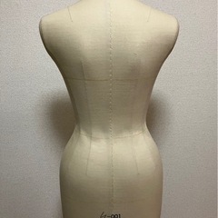 ヨウジヤマモト マネキン・トルソー レディースボディ の画像