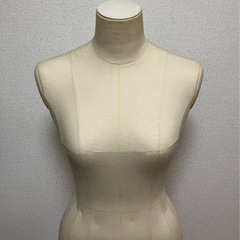 ヨウジヤマモト マネキン・トルソー レディースボディ の画像