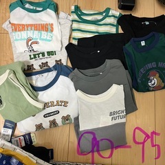 90キッズ服　の画像