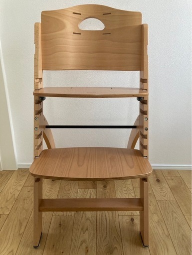 ビヨンドジュニア　ベビーチェア