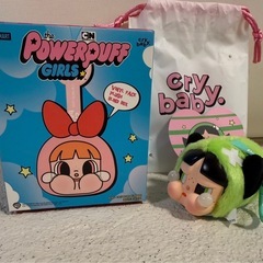 POP MART POWERPUFF GIRLS CRYBABY フィギュア バターカップ キーホルダー 本物！の画像