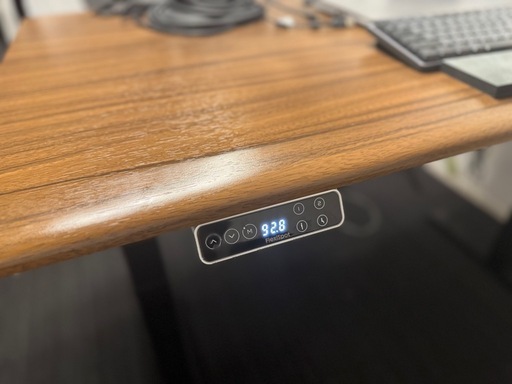 受渡予定者確定m(._.)mFLEXISPOT 電動式昇降デスク　広々サイズ！
