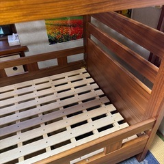 2段ベットの画像