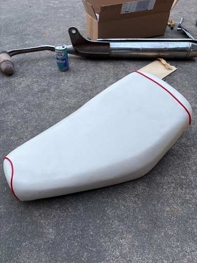 角目シャリー　シート　白