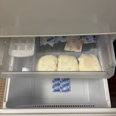 【お譲り先決定】冷蔵庫　AQUAの画像