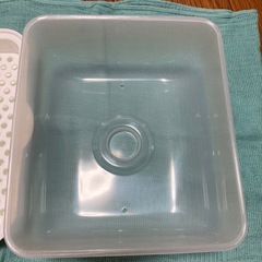 哺乳類レンジ消毒器の画像