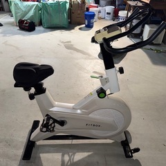 FITBOXトレーニングバイクフィットネスバイクの画像